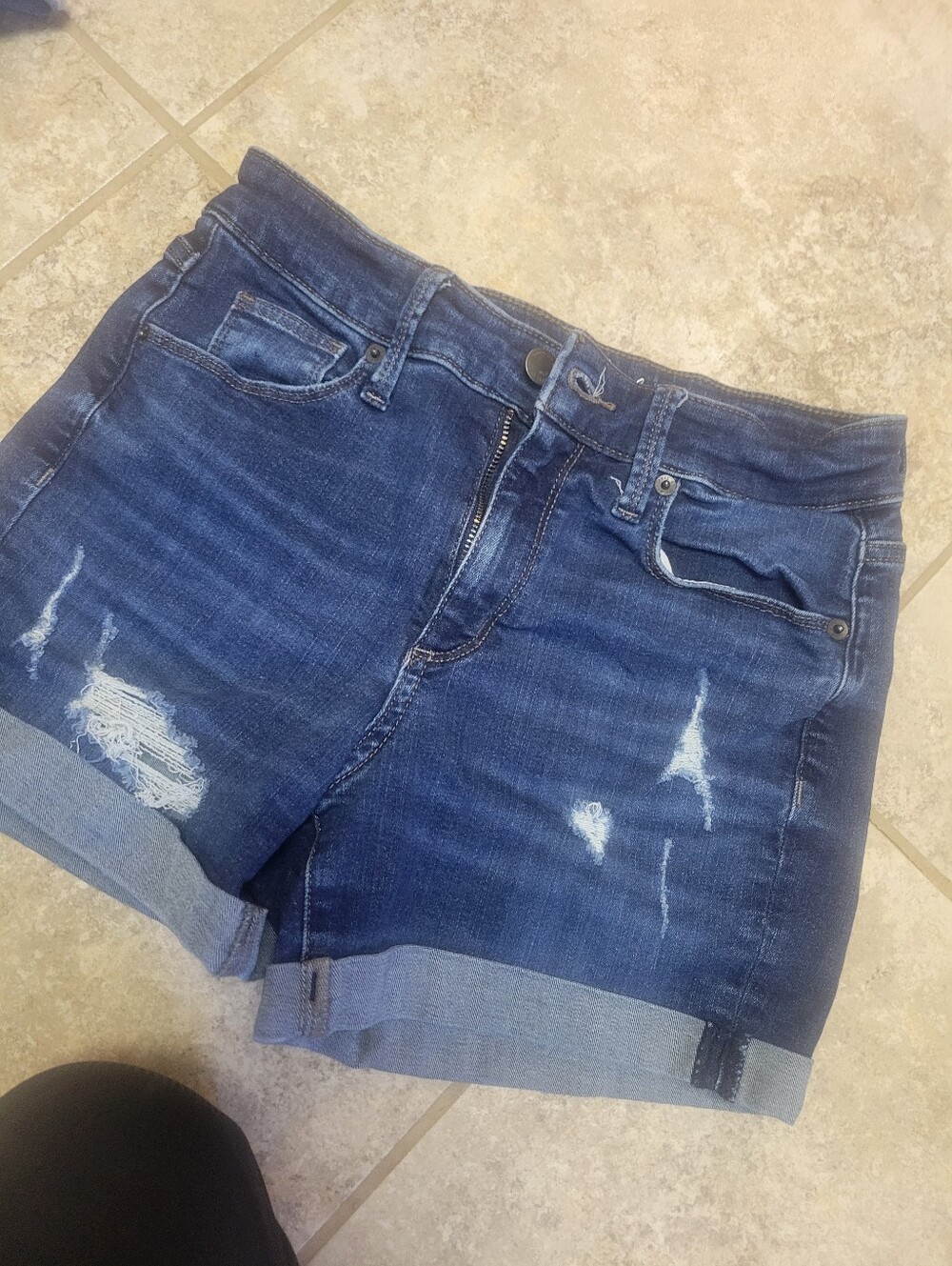 Universal Thread Dark Blue Distressed Roll-Cuff Jean Shorts